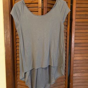 gray top